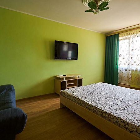 Babylon Apartments On Kievskaya Street Riwne Exterior foto